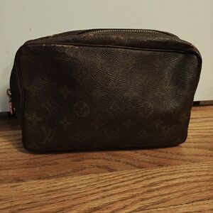 Louis Vuitton Monogram Trousse Toilette Cosmetic Bag